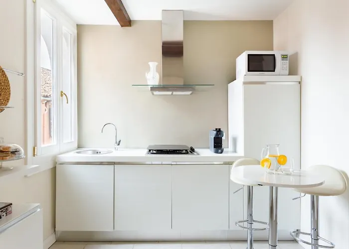 Michelle In Charming شقة *